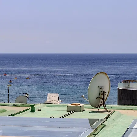 Апартаменты Luxury Colony Club Sea Views *