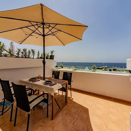 Апартаменты Luxury Colony Club Sea Views
