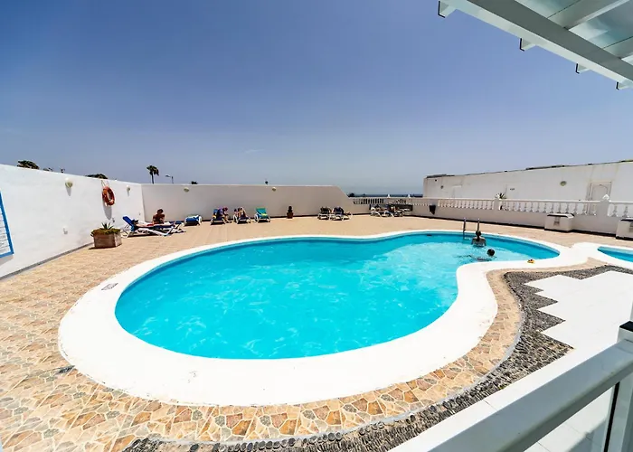 Luxury Colony Club Sea Views * Tias